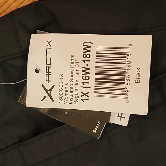 Women's Insulated Snow Pants - Picture 6 of 9